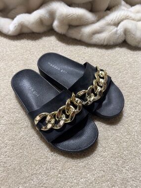 Madden Girl Black Slides with Chunky Gold Chain